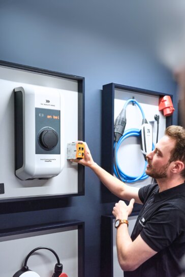 EV Last- und Lade­manage­ment mit Revolution Pi
