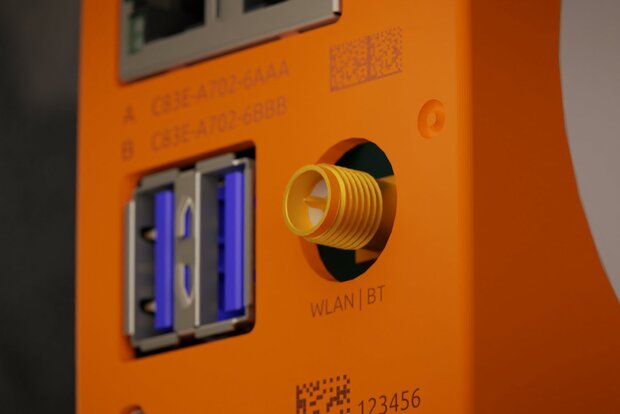 Close-up of the SMA socket for connecting an external WLAN/BT antenna